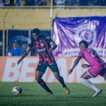 Vitória é surpreendido pelo Barcelona-BA e perde liderança do Baianão