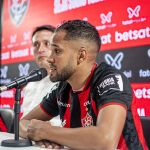 Everaldo faz mistério sobre saída do América: ‘Verdades ainda precisam ser ditas'