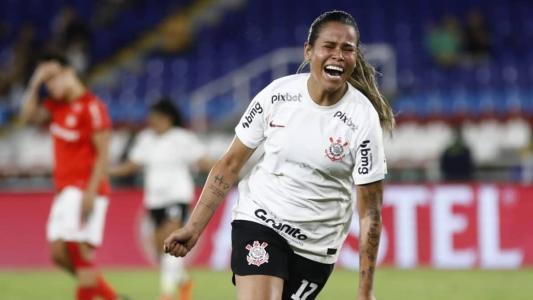 Vic Albuquerque marcou o gol de empate no tempo regular