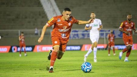 Vice-lanterna, Tombense tenta voltar a vencer na Série B