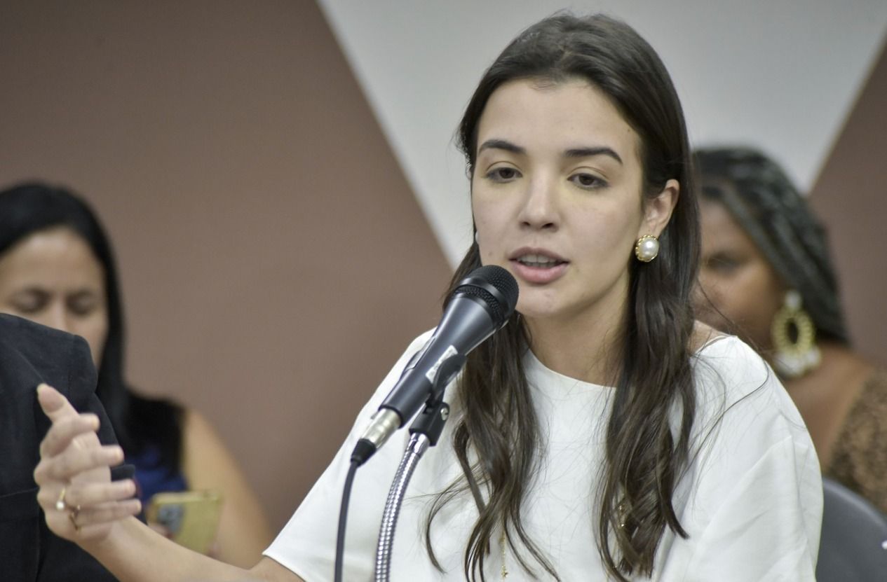 Vice-líder de Zema na ALMG vota contra governador e reclama de exoneração de indicados: 'pega de surpresa'