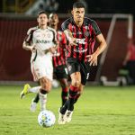 Derrota do Vitória para o Flamengo no Barradão amplia tabu de mais de 10 anos