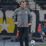 Carille valoriza empate com o Botafogo, mas avalia atuação do Vitória: 'Não agradou'