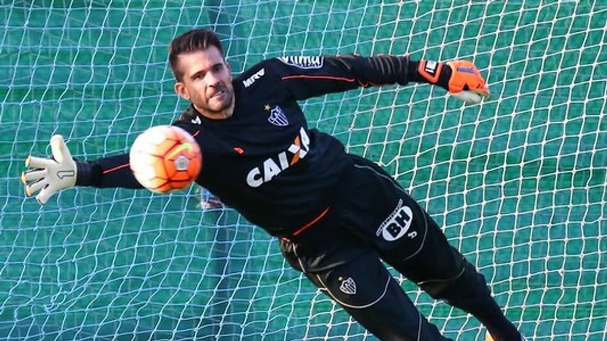 Homenagem a Victor: Atlético receberá desenhos de novo Manto da Massa a partir de segunda