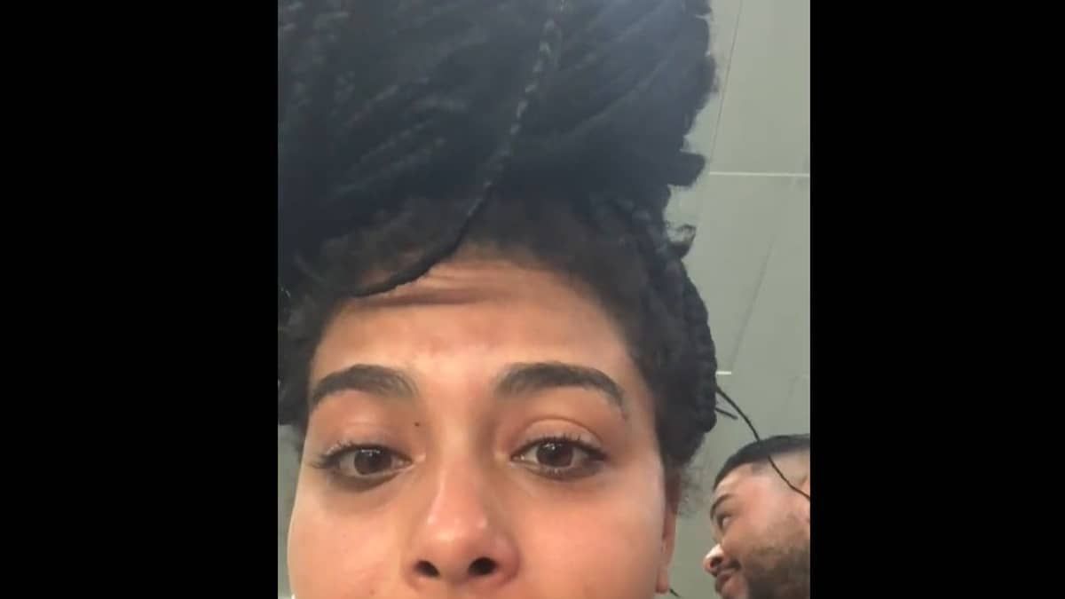 Mulher denuncia racismo em abordagem em sala de embarque no aeroporto de Porto Velho