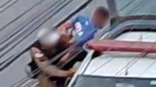 Vídeo feito por populares mostra ação de cabo da PM, contestada por testemunhas