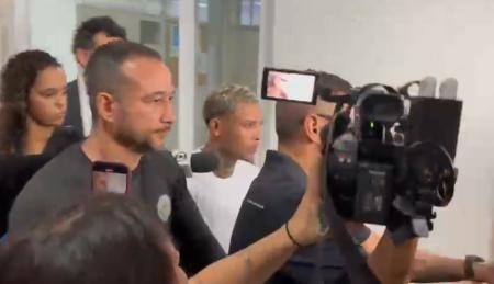 O MC Poze do Rodo foi transferido para a Cadeia Pública de Benfica, na Zona Norte do Rio de Janeiro: "isso é injustiça", declarou.