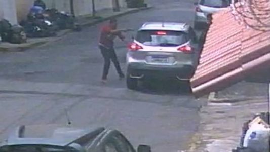 Vídeo mostra ação dos assaltantes no bairro Nova Suíça