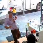 Ônibus atropela pedestres em ponto de ônibus no Centro de BH