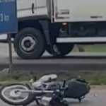 Batida com carreta na BR-040 deixa dois mortos; rodovia é interditada em Contagem