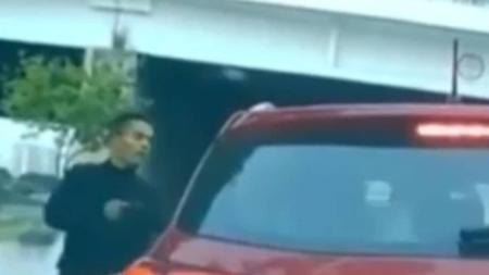Vídeo mostra toda a ação realizada pelo falso ambulante na Marginal Tietê SP