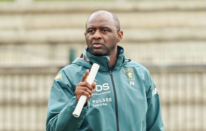 Clube da Itália anuncia saída do técnico Patrick Vieira