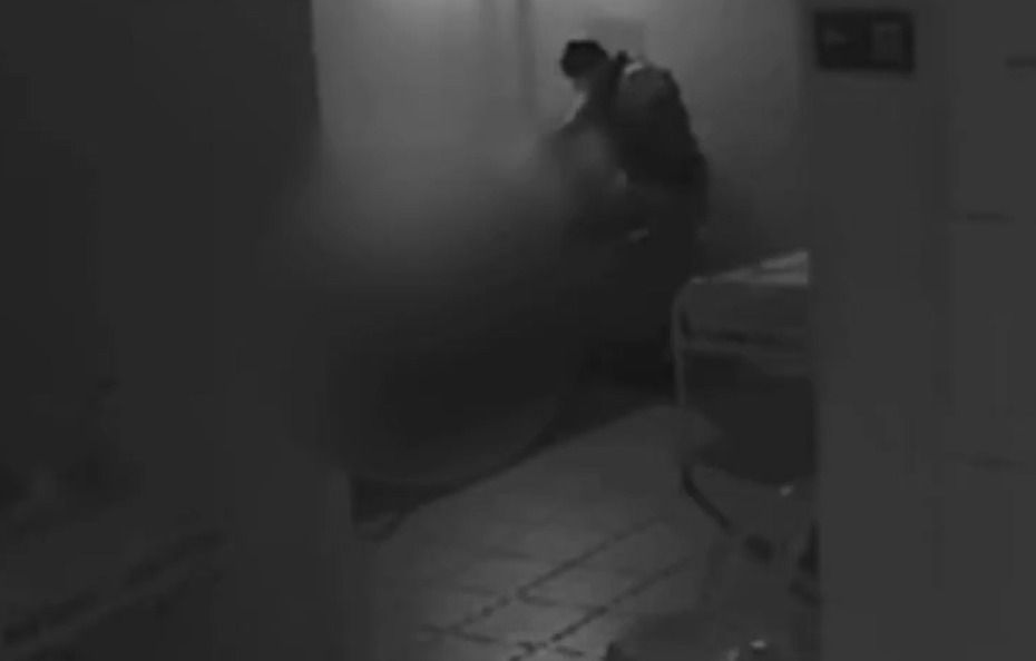 Vídeo: mulher sedada é estuprada por vigilante em clínica de saúde mental