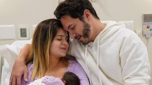 Viih Tube e Eliezer são ex-BBBs, mas participaram de edições diferentes. Ela do BBB 21 e ele do BBB 22