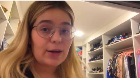 Viih Tube separou 50% das roupas que não serviam mais