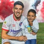 Próximo do Cruzeiro, Lucas Villalba se despede do Argentinos Jrs; leia texto