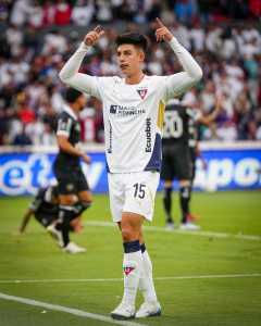 LDU x Botafogo: Villamil comemora o gol marcado em Quito, no Equador, em jogo da Libertadores