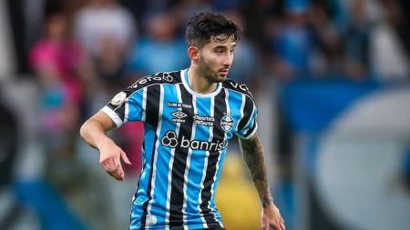 Villasanti vai ficar fora do jogo contra o Atlético na Arena MRV