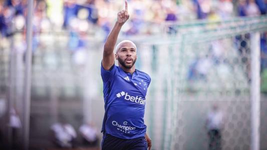 Vindo do banco, Wesley decidiu vitória do Cruzeiro no Independência