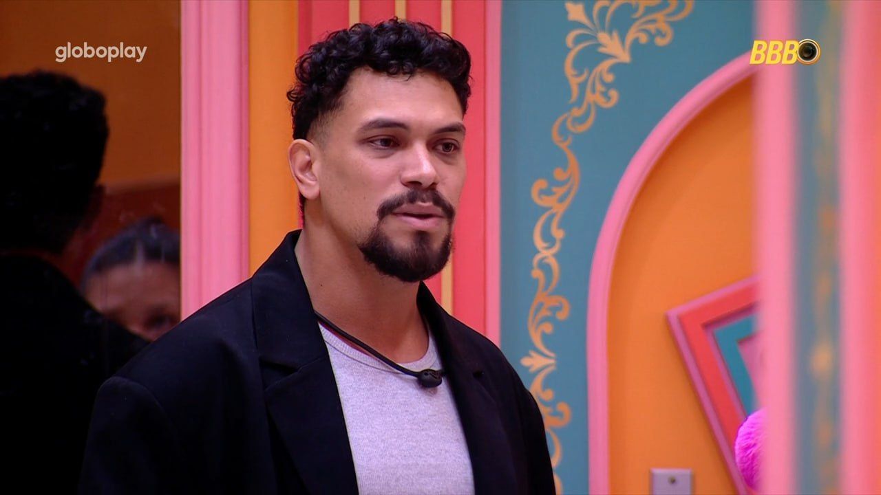 BBB 25: No Paredão, Vinícius chora e desabafa