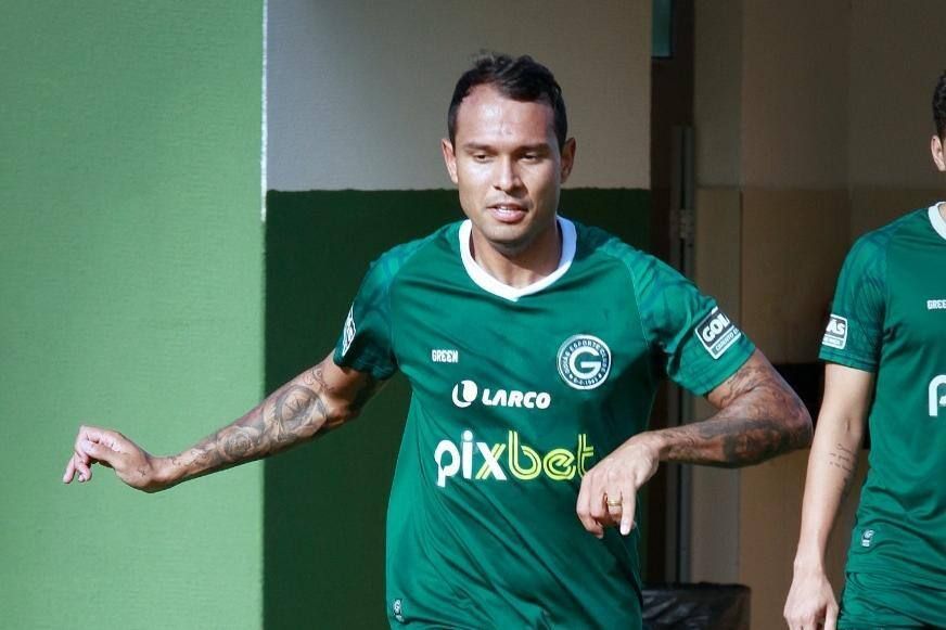Próximo do América, atacante tem data para chegar a Belo Horizonte; veja detalhes