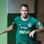 Próximo do América, atacante tem data para chegar a Belo Horizonte; veja detalhes