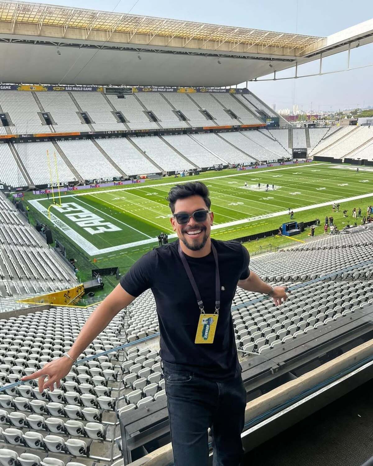 BBB 25: quem é Vinícius? Brother viveu em celibato e tem harmonização facial