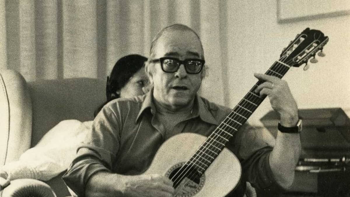 ‘Garota de Ipanema’ se mantém no topo do ranking de música brasileira mais gravada; veja lista