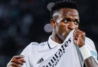 Arsenal desiste de contratar Vinicius Jr. após avanço em renovação com o Real Madrid