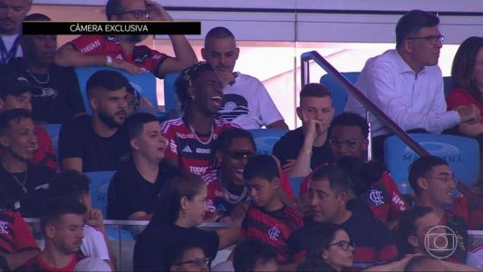 Vinícius Júnior e Justin Jefferson no Maracanã para Flamengo x Aucas