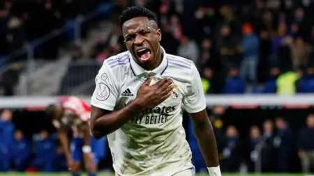 Vinícius Júnior foi vítima de racismo na Espanha