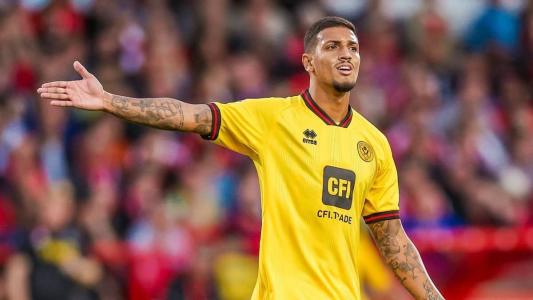 Vinícius Souza, brasileiro que joga no Sheffield United