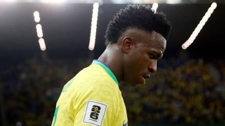 Vinicus Jr. durante partida entre Brasil e Venezuela pelas Eliminatórias da Copa de 2026