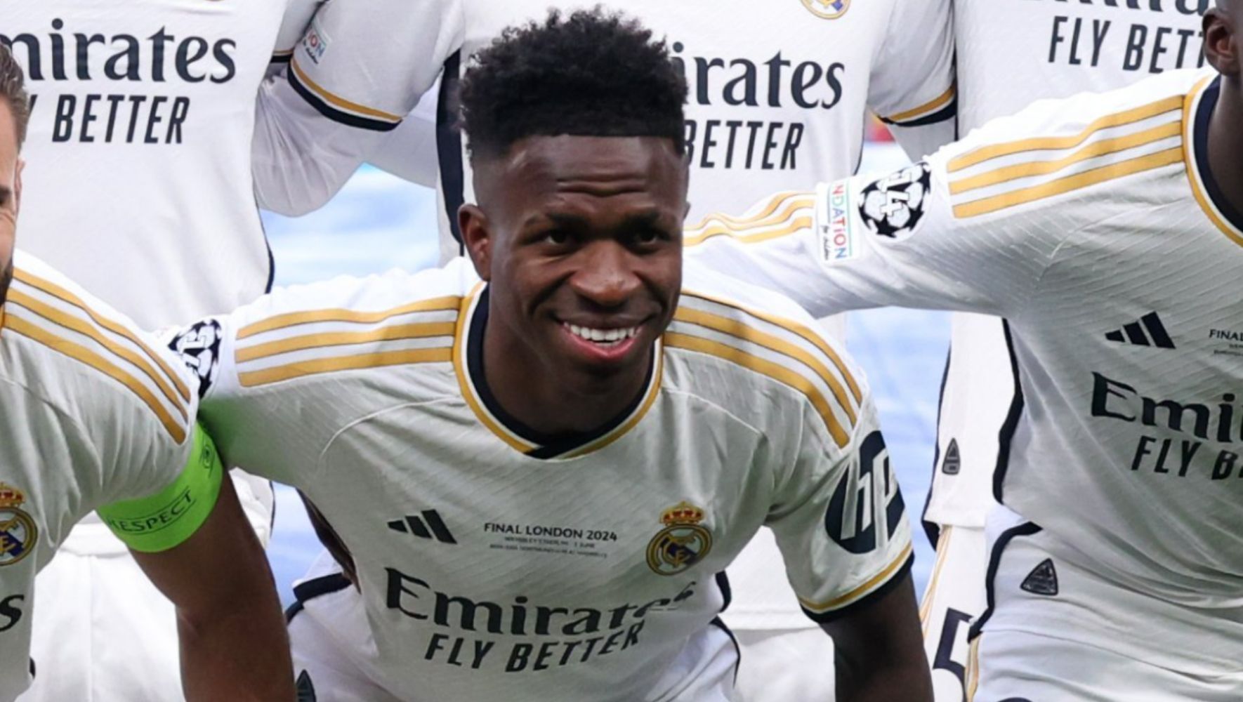 Vini Jr. reage à contratação de Mbappé pelo Real Madrid