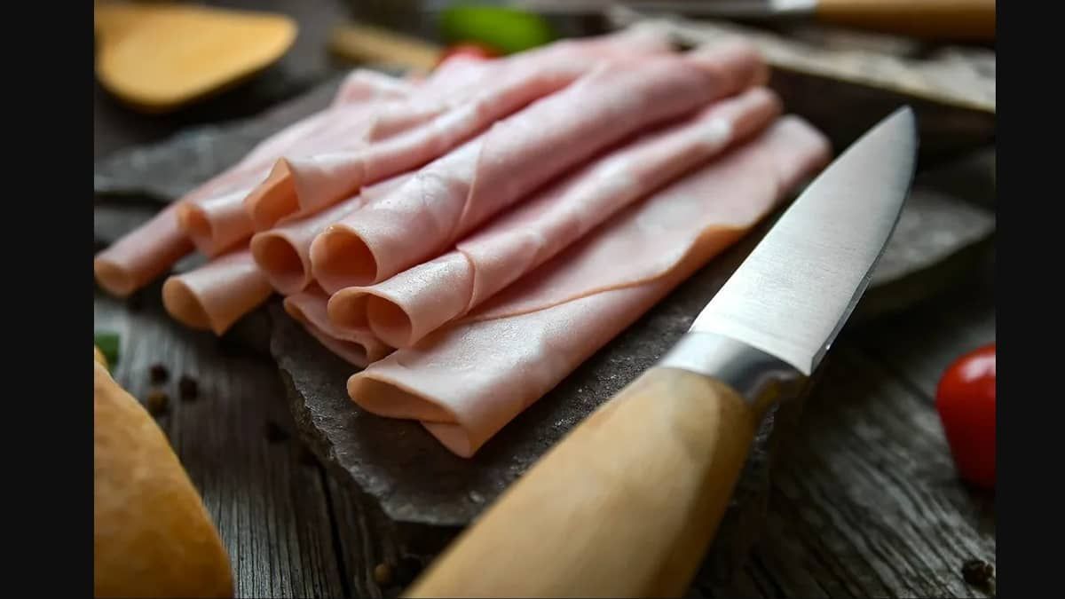 Amado pelos brasileiros, presunto tem novas regras de fabricação