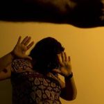 Disque 180 recebe denúncias de violência contra mulheres via WhatsApp