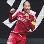 Liverpool vira partida, goleia Frankfurt e se reabilita na Champions League