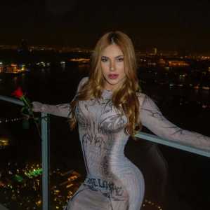 Virginia Fonseca está em Dubai