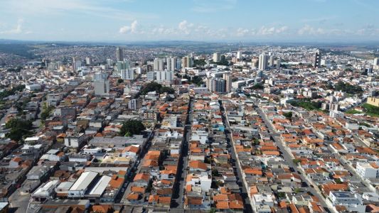 Quem quiser doar alimentos pode procurar o Conselho Comunitário.