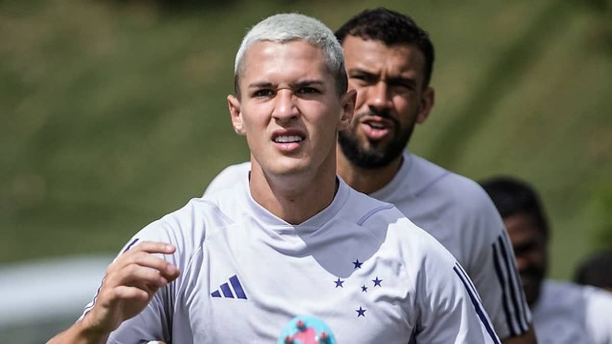 Vital projeta sequência do Cruzeiro contra Náutico e Corinthians