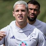 Reavaliado no Cruzeiro, Vital tem lesão descartada e volta a treinar na Toca