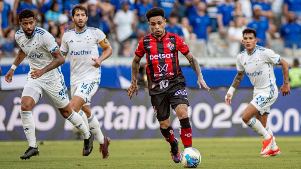 Cruzeiro terá retorno de titular para jogo contra o Vitória, pelo Brasileirão