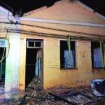 Incêndio atinge casas da Usina no bairro Esperança, em Itabirito
