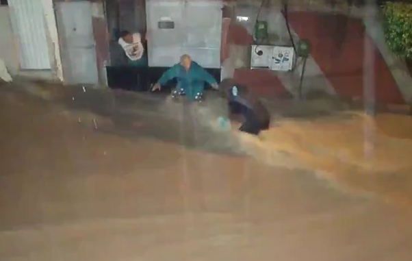 Vítima de temporal no RJ é sepultada nesta terça-feira (16)