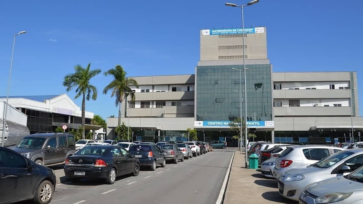 Ex-namorado dá cinco facadas em mulher, em Contagem