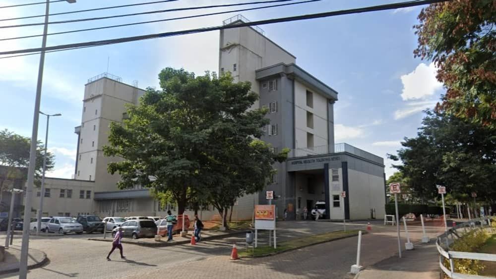 Morador de prédio é esfaqueado no pescoço por porteiro após discussão por vaga de garagem