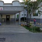 Homem invade casa de idoso e esfaqueia vítima várias vezes em Montes Claros  