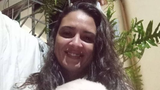 Vítima tinha 44 anos e foi morta com facadas no pescoço, tórax e pernas