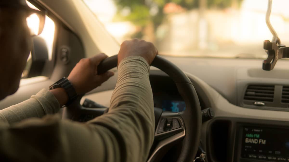 Passageira que pagou R$ 2 mil por corrida de app em BH vai ser indenizada; saiba o motivo