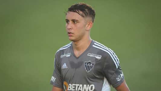 Vitinho já jogou neste ano sob comando de Coudet
